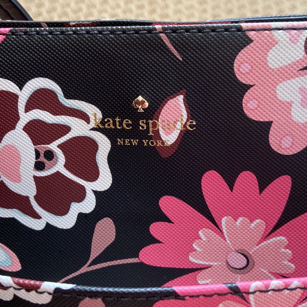 Kate Spade - Picture 9 of 9